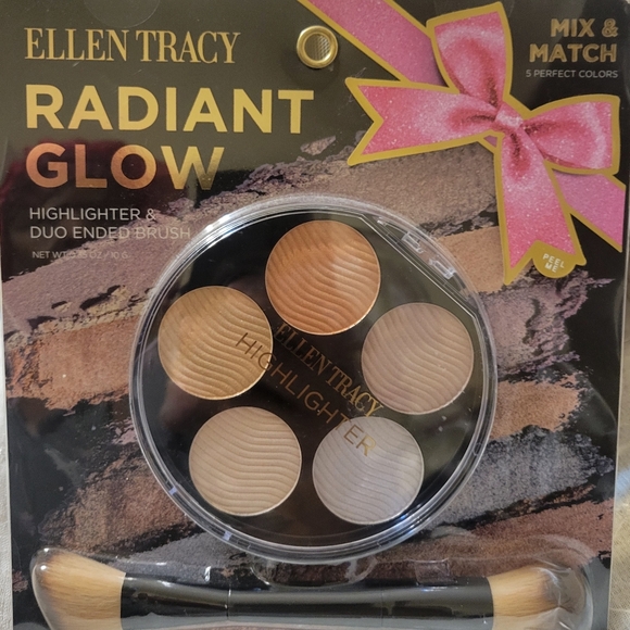 Ellen Tracy Radiant Glow Highlighter - Picture 1 of 2